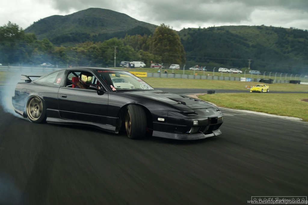 Drifting Wallpapers