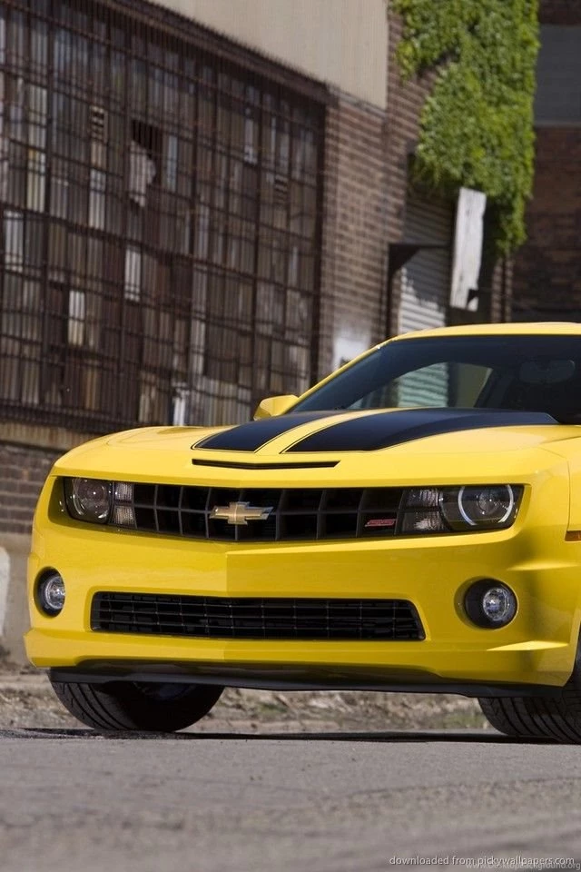 Download Yellow Chevrolet Camaro 2010 Wallpapers For iPhone 4