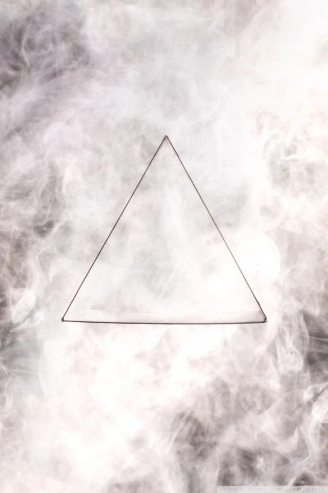 Triangle HD Desktop Wallpapers : Dual Monitor