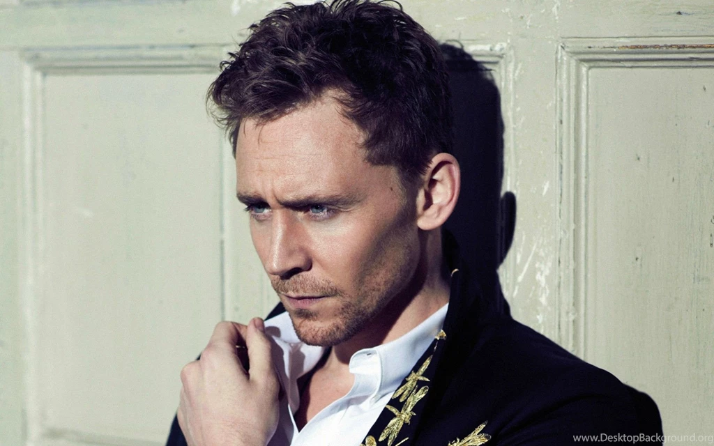 Tom Hiddleston HD Wallpapers For Desktop Download