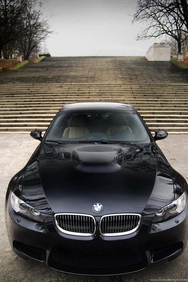 M3 iPhone 4 Wallpapers