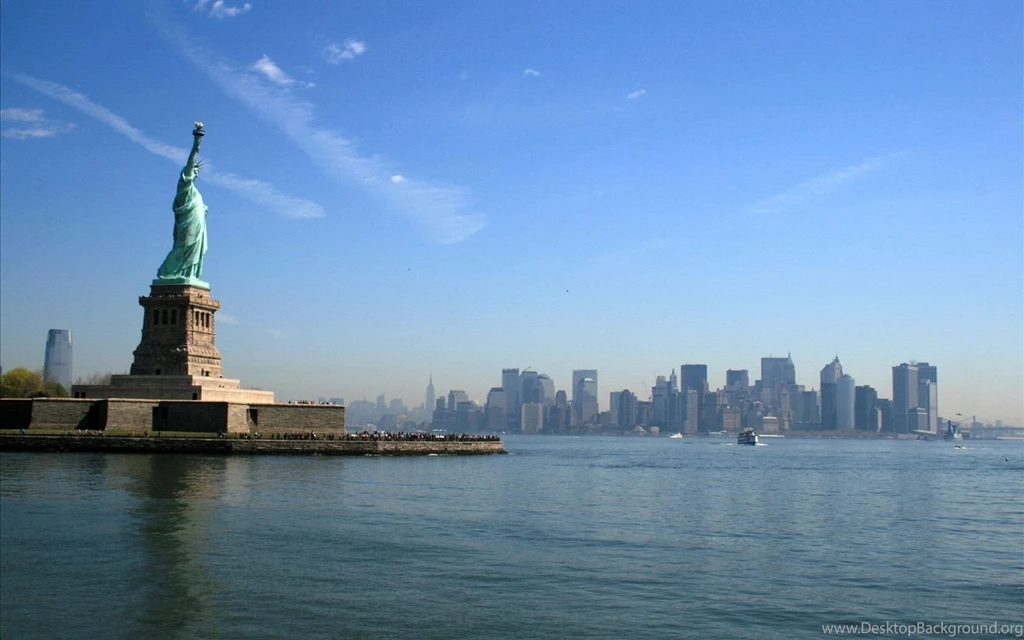 Statue Of Liberty Manhattan Wallpaper.jpg