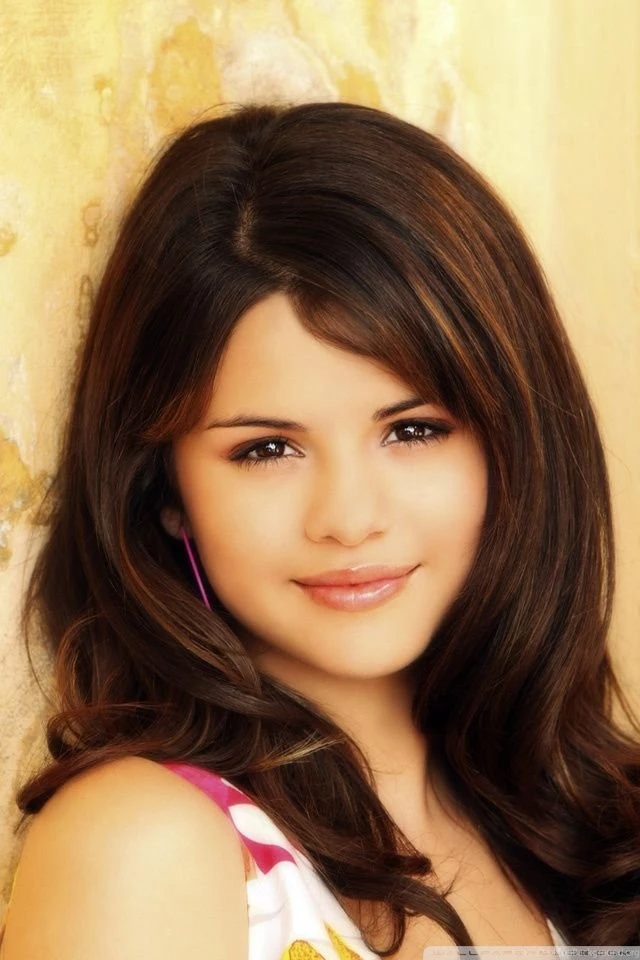 Selena Gomez HD Desktop Wallpapers : Widescreen : High Definition ...