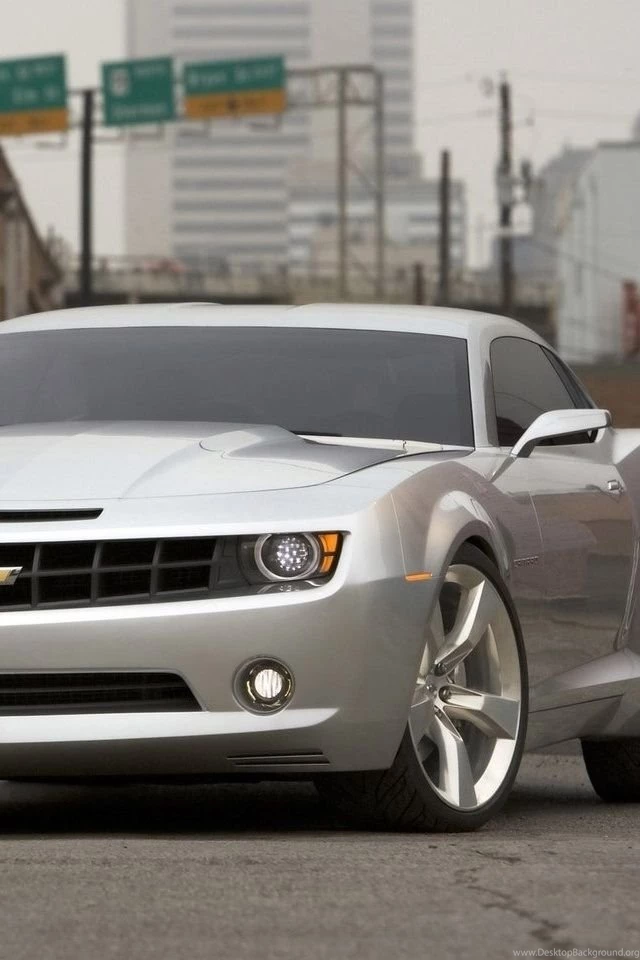 HD 640x960 Car iPhone 4 Wallpapers Img 5