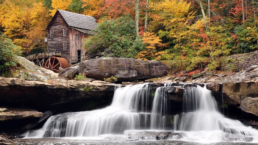 Autumn HD Wallpapers