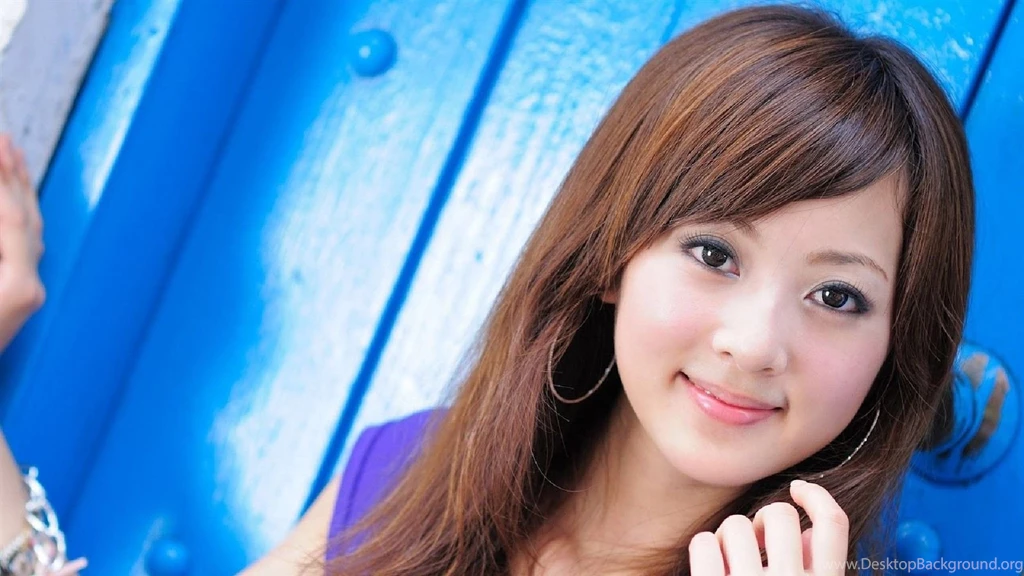 HD Girls Desktop Wallpapers