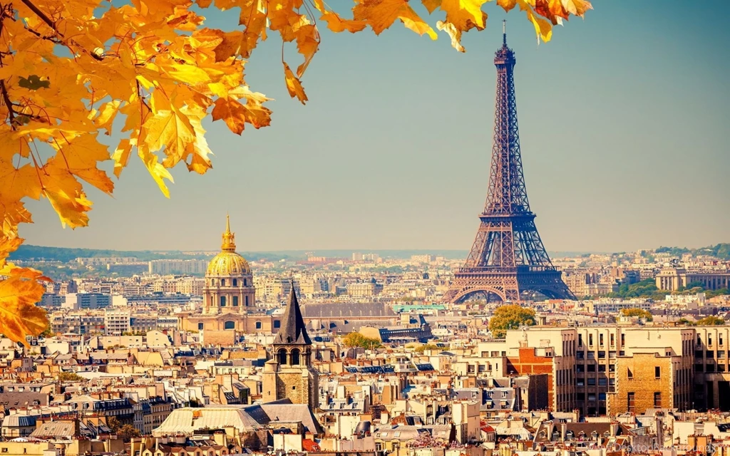 Paris Eiffel Auutmn Nature Wallpaper.jpg