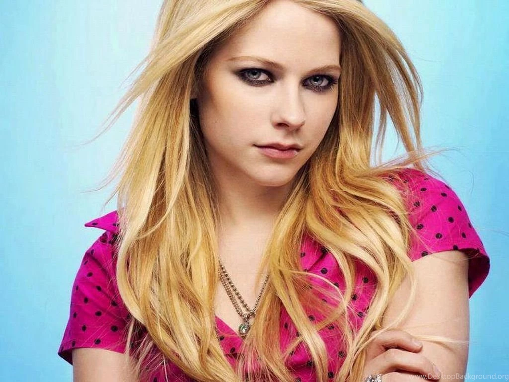 Avril   Avril Lavigne Wallpapers (32475508)   Fanpop