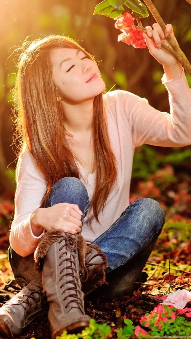 Girl 35 iPhone 5s Wallpapers Download