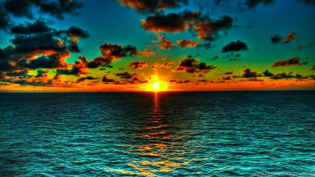 Stunning sunset above the ocean hd widescreen new wallpaper desktop background images free.jpg
