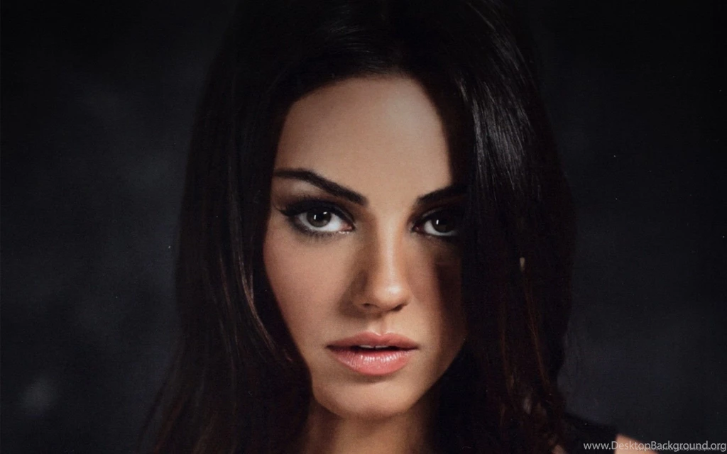 Download 1680x1050 Mila Kunis Brunette Wallpapers