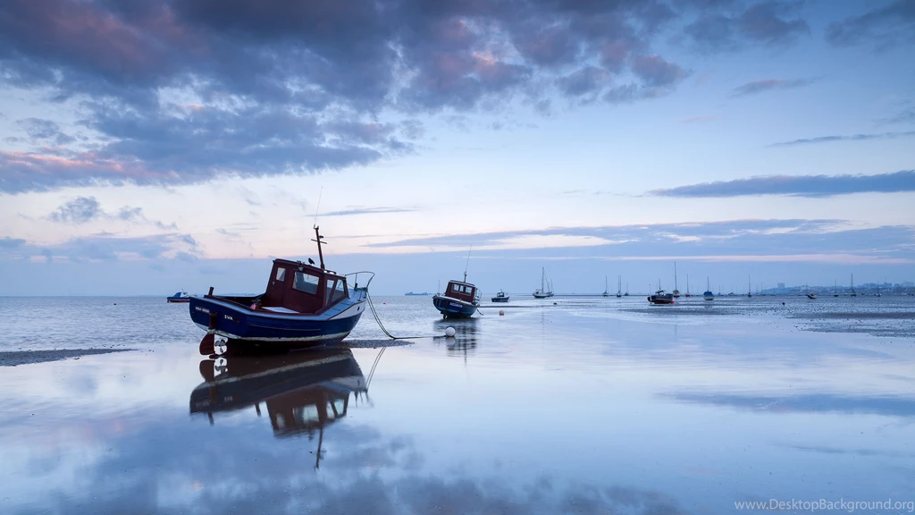 Download Wallpapers 3840x2160 Ships, Vessel, Fishing, Outflow, Bank ...