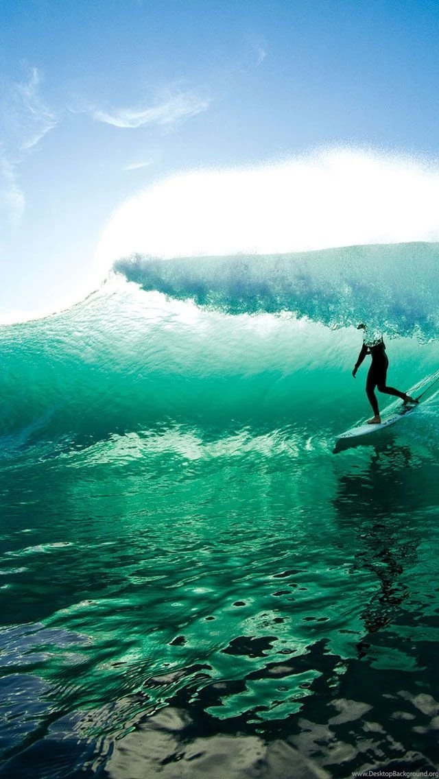 Wave Surfing iPhone 5 Wallpapers (640x1136)