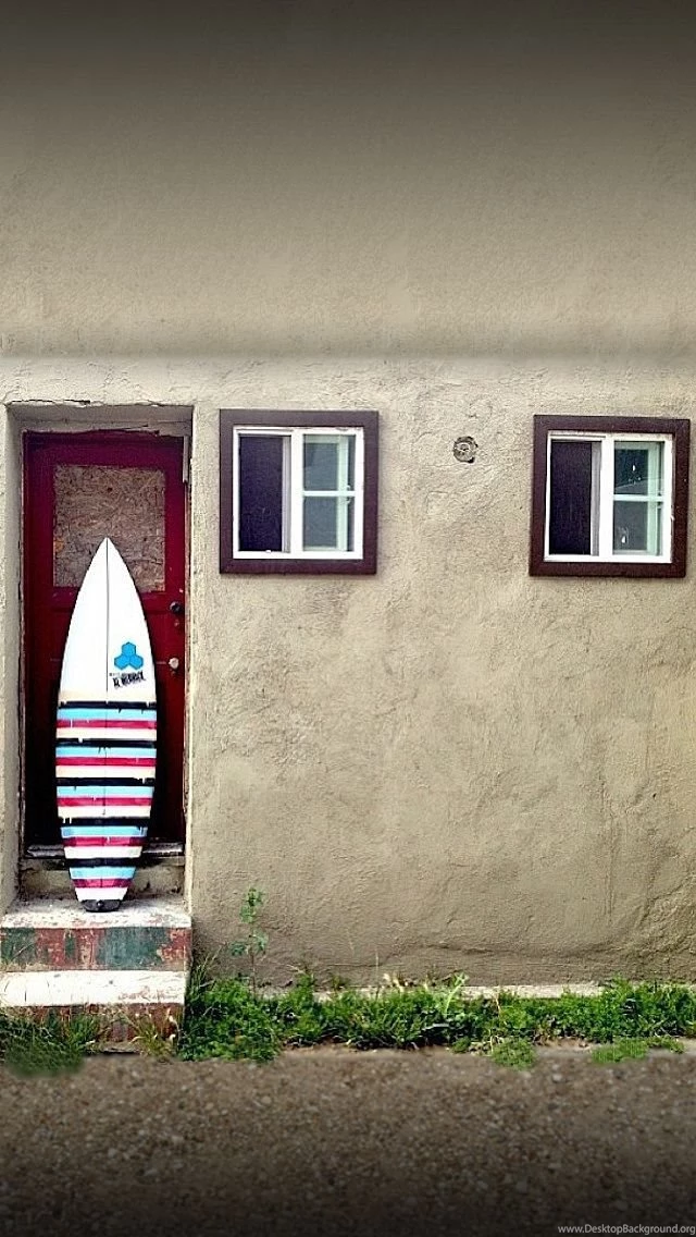House And A Surf Board iPhone 5 Wallpapers (640x1136)