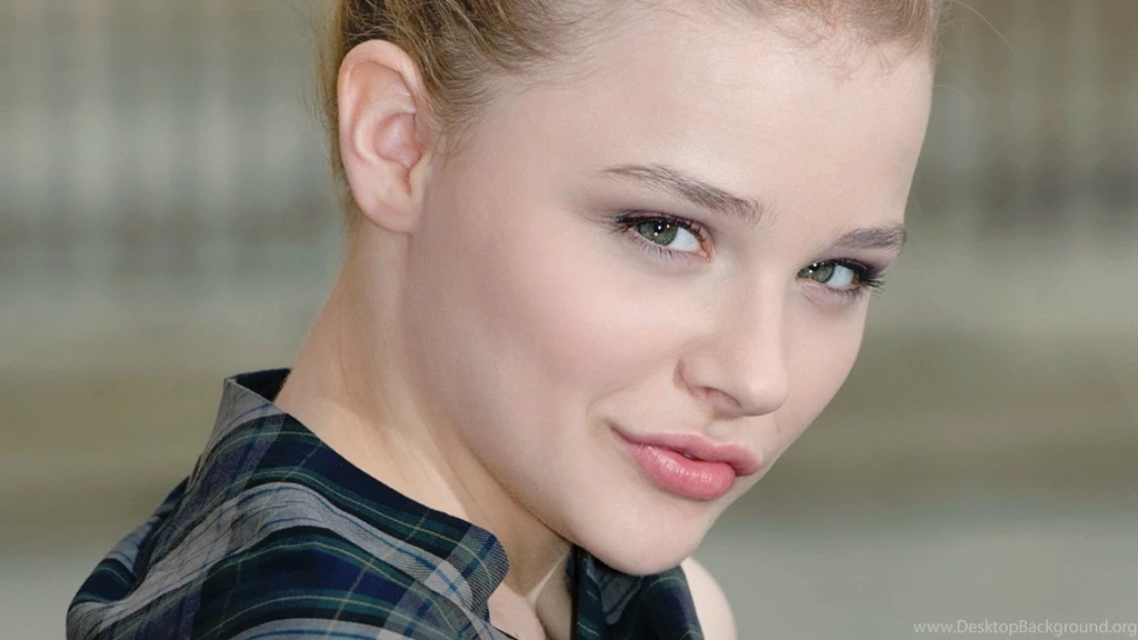 Chloe Moretz Smile Close Up HD Wallpapers HD Wallpapers