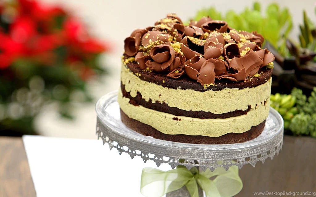 Cake Wallpapers HD.jpg
