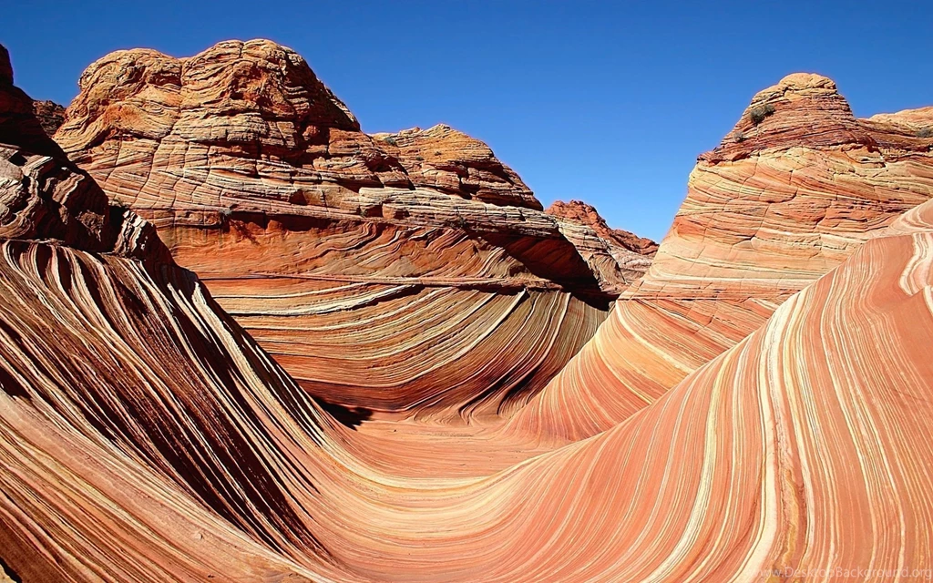 Desert Landscape Wallpaper Background Windows.jpg