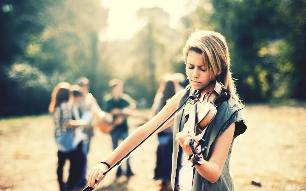 Gorgeous Girl Desktop Wallpapers Widescreen