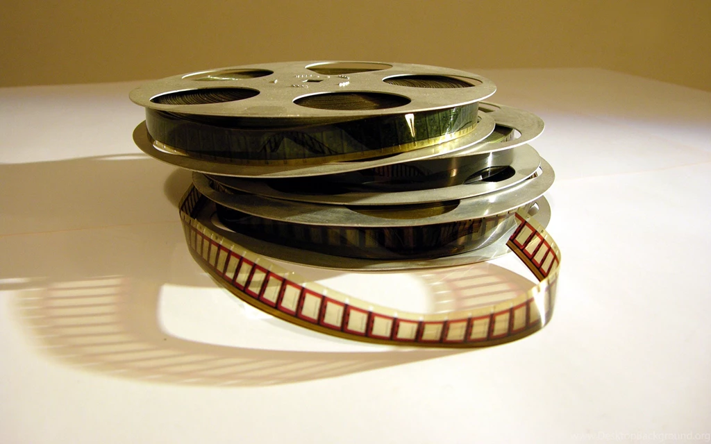 Download Wallpapers 3840x2400 Tape, Disk, Rarity, Device, Film ...
