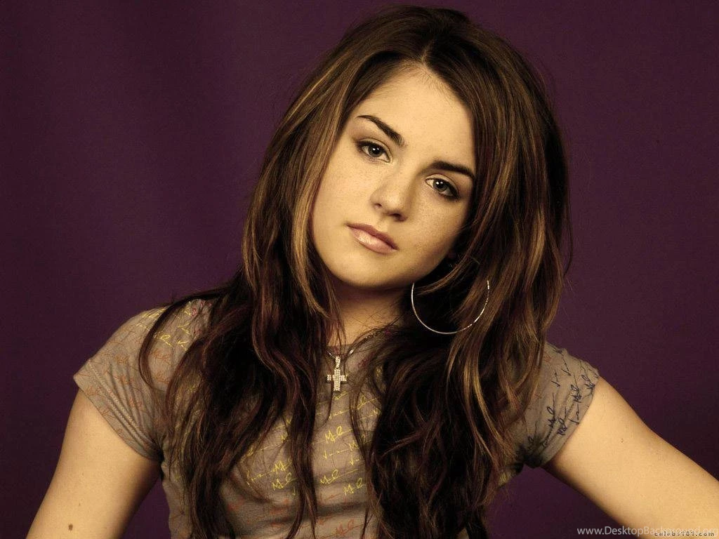 Celebrities Page 212