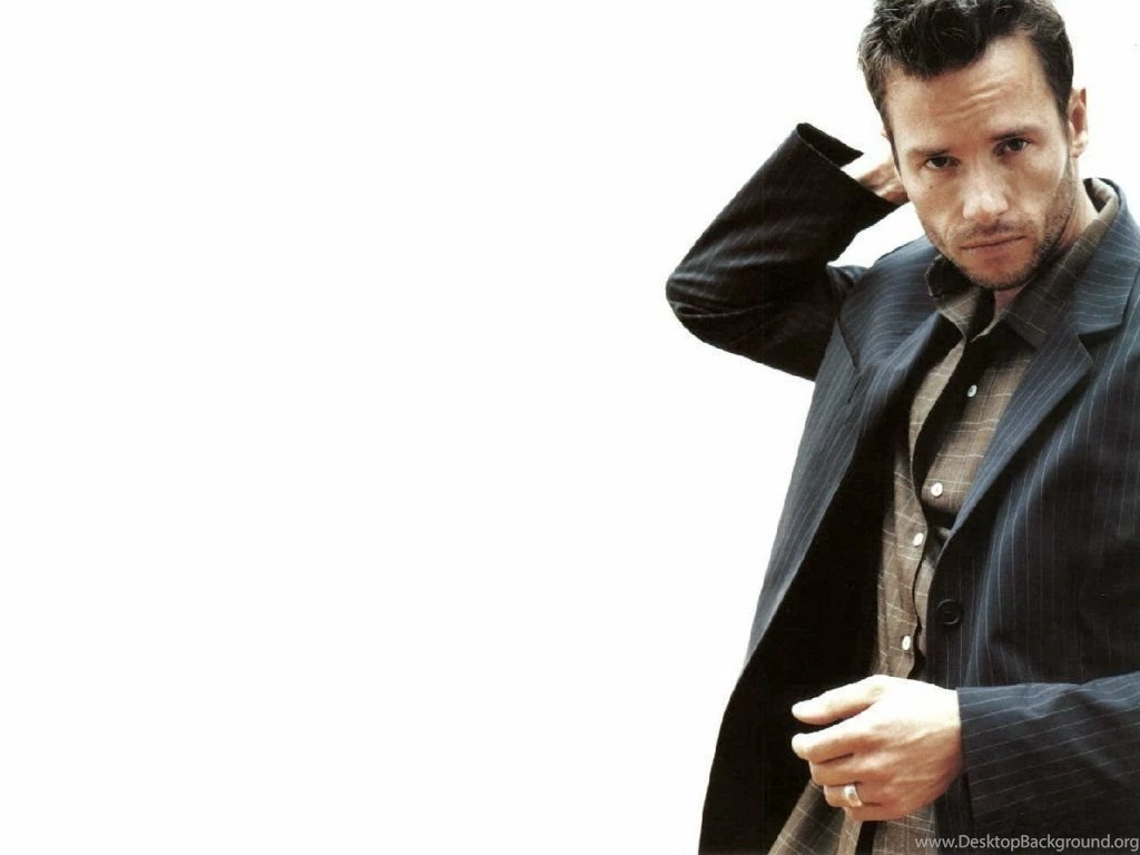 Guy Pearce Wallpapers [Your Popular HD Wallpaper]