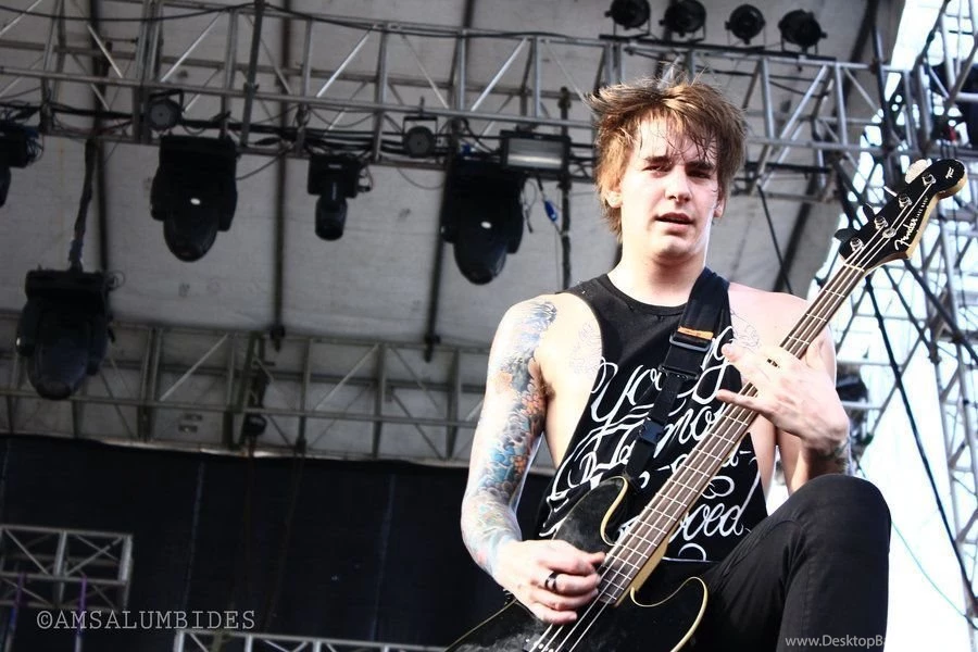 Andy Glass Of We Came As Romans By Wtfamidoinghere On DeviantArt
