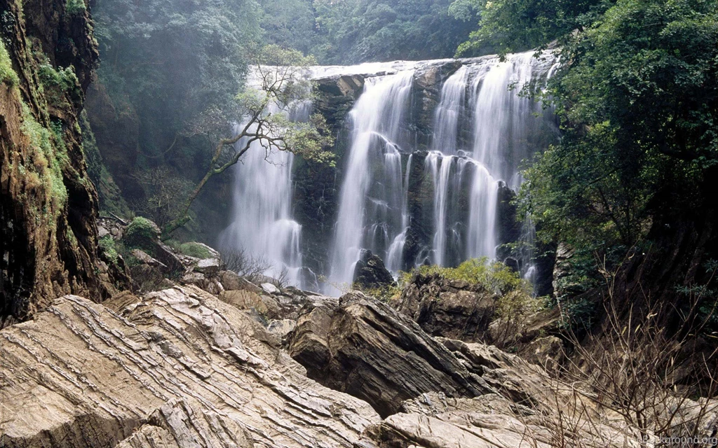 Desktop Wallpapers · Gallery · Nature · Scenic Waterfalls Best ...