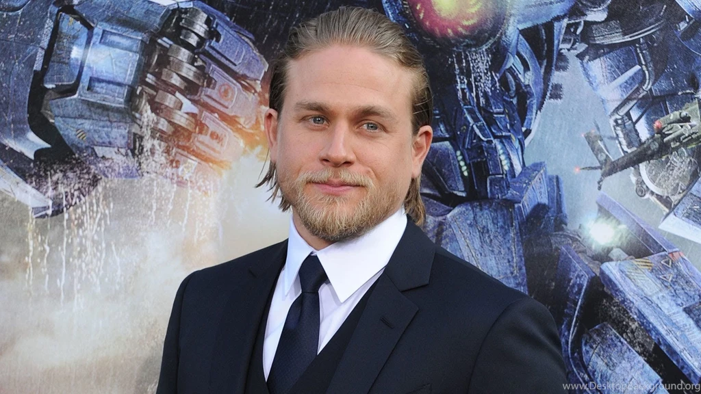 Charlie Hunnam Wallpapers HD