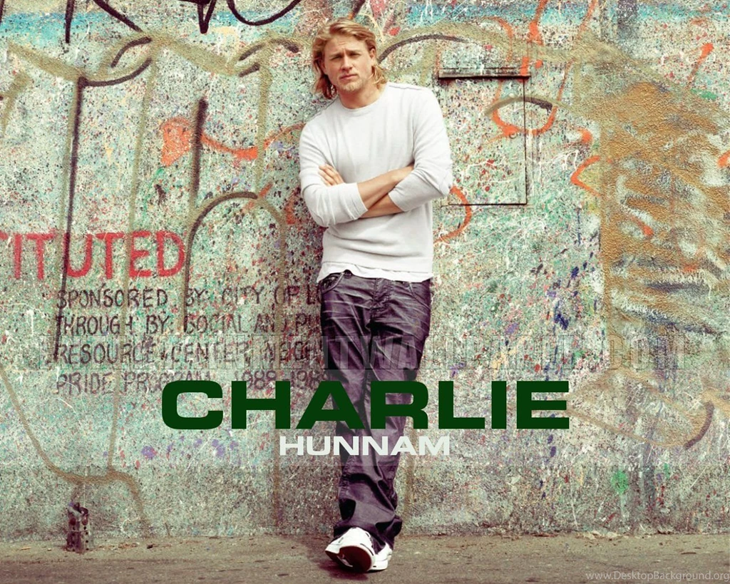 Charlie Hunnam Wallpapers