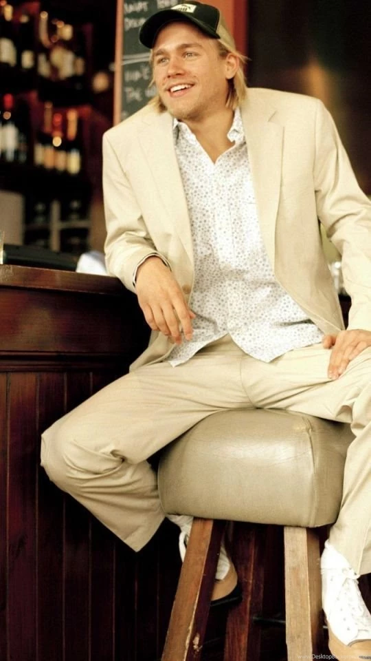 Download Wallpapers 540x960 Charlie Hunnam, Bar, Jacket Android HTC ...