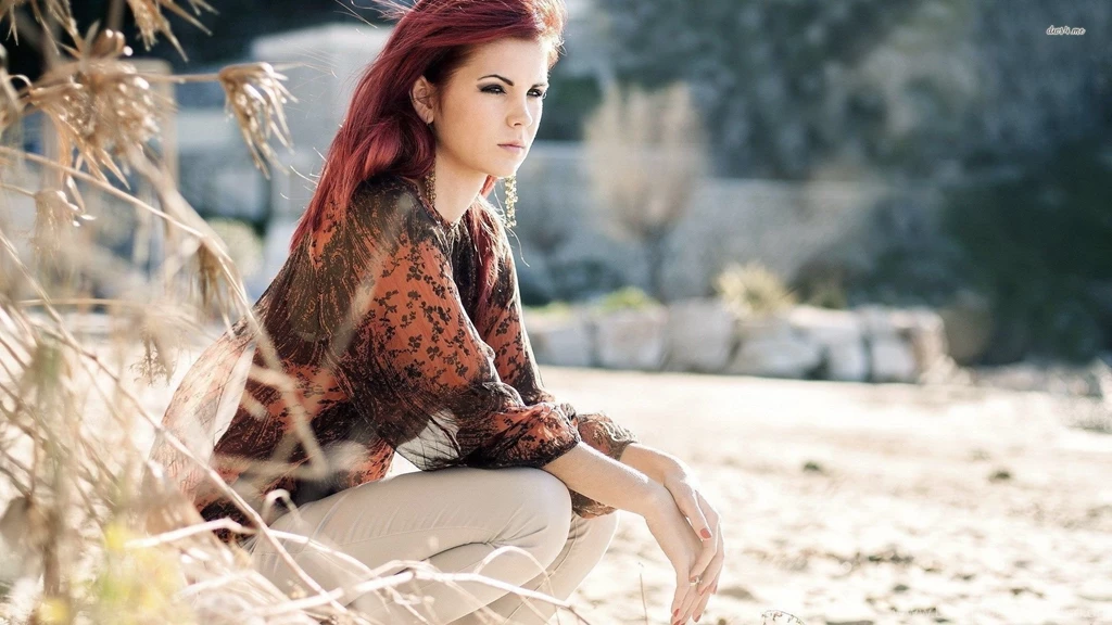 Romantic Redhead Wallpapers Girl Wallpapers