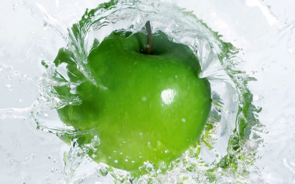 Fresh Green Apple 1400x972px