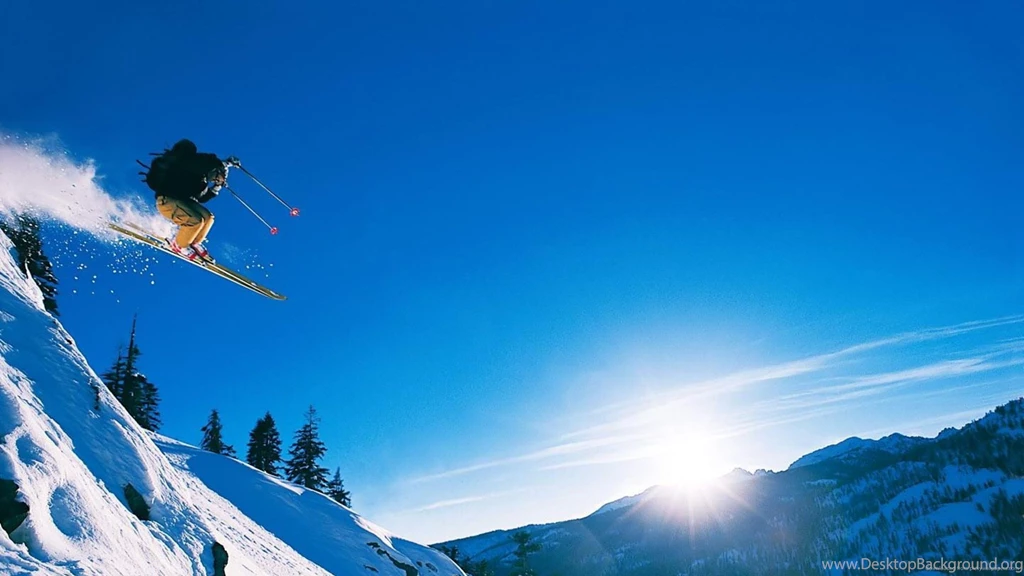 Download 2560x1440 Ski In The Morning Wallpapers
