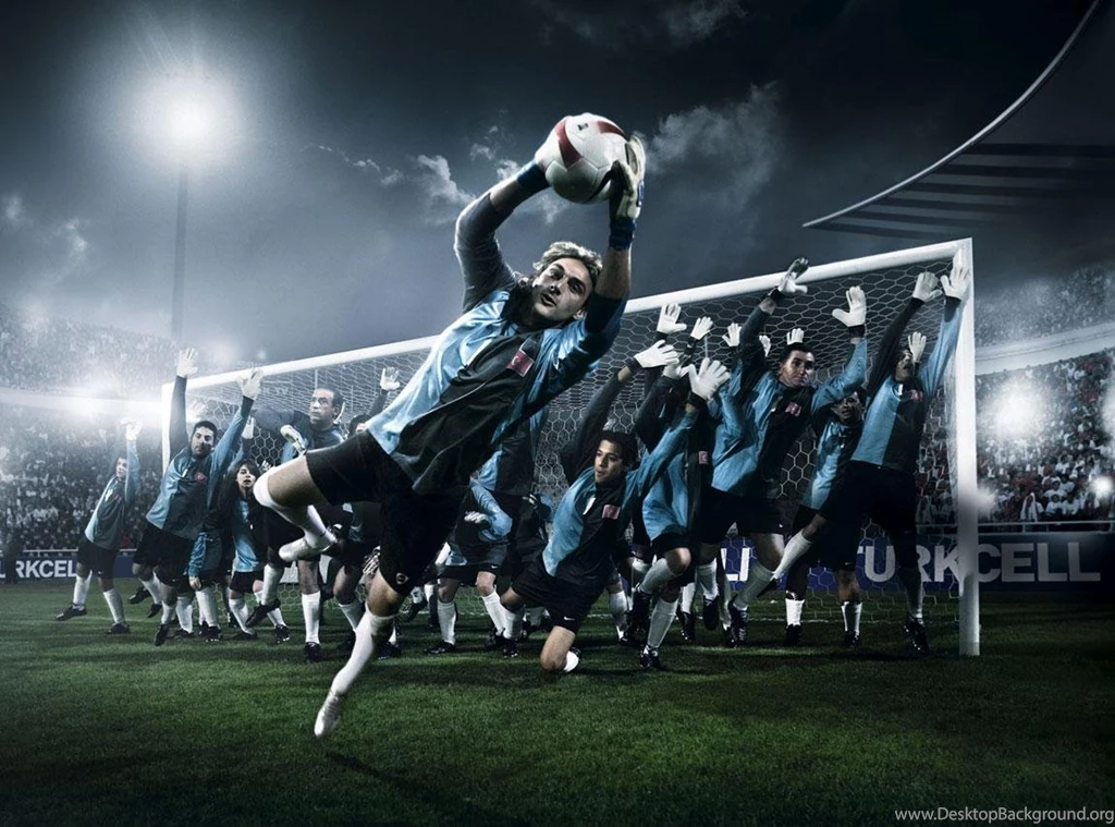 Cool Football Wallpapers, Images, Pictures, Pics