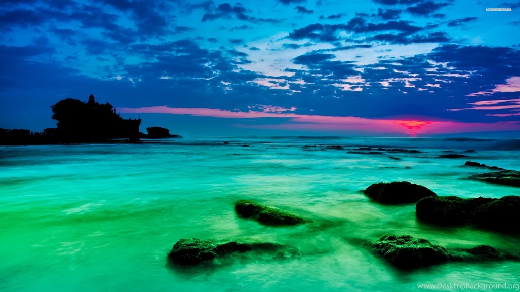 Green Sea And Pink Sunset Mixing Wallpapers