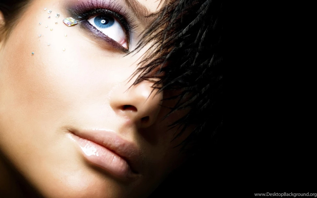 2560x1600 Feathers, Black Background, Girl, Rhinestones, Eyes ...