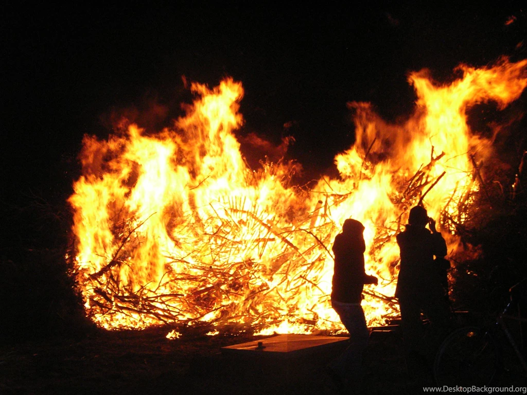 Bonfire Celebration >> HD Wallpaper, Get It Now!