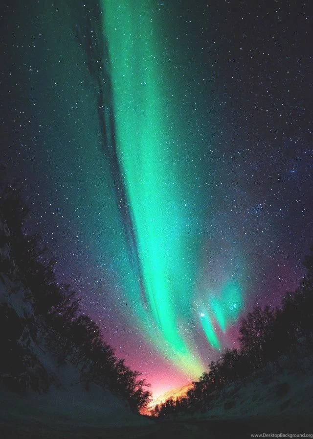Aurora Borealis (phone) Click The Image To...   Space Wallpapers