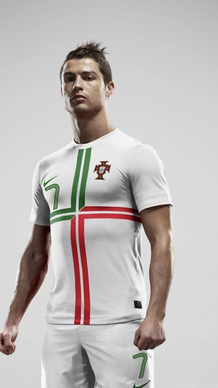 Download Wallpapers 750x1334 Cristiano Ronaldo, Portugal, Soccer ...