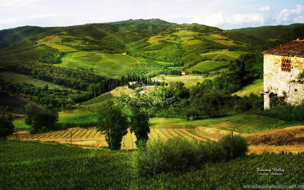 Tuscany Wallpaper.