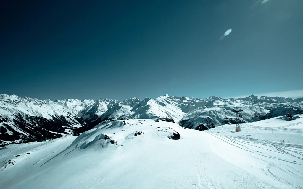 Pretty Snowy Mountains Wallpapers