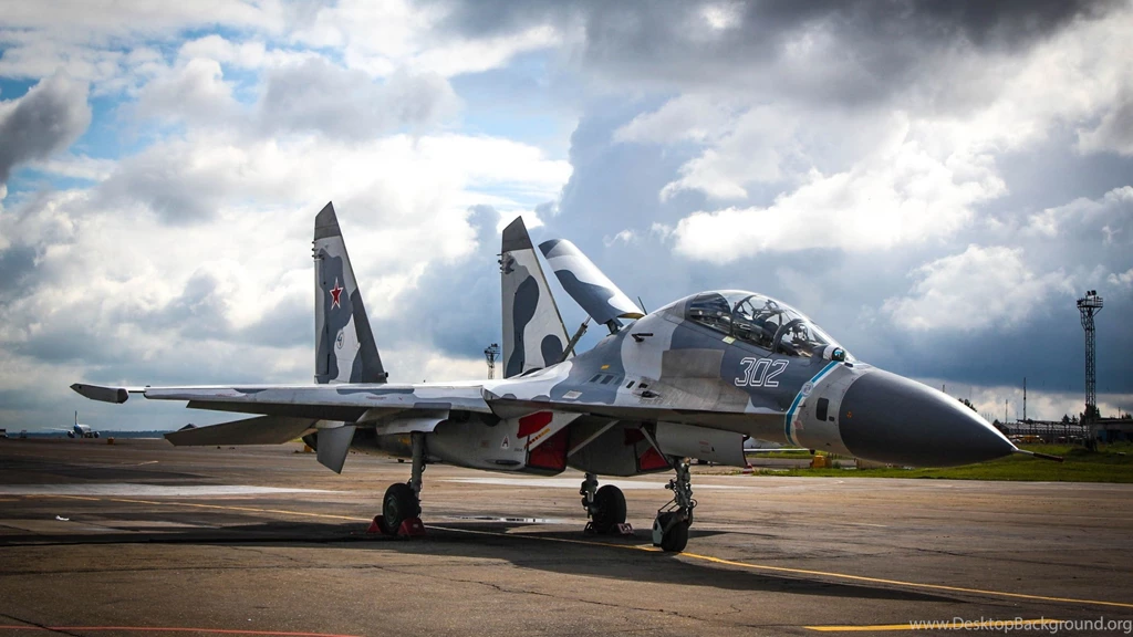 Download Wallpapers 3840x2160 Su 27 Flanker, Aircraft, Runway, Sky ...