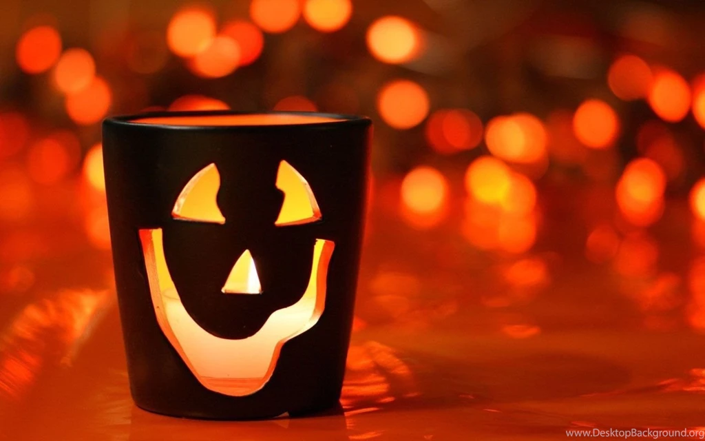 Glass Smiley Halloween Wallpapers O