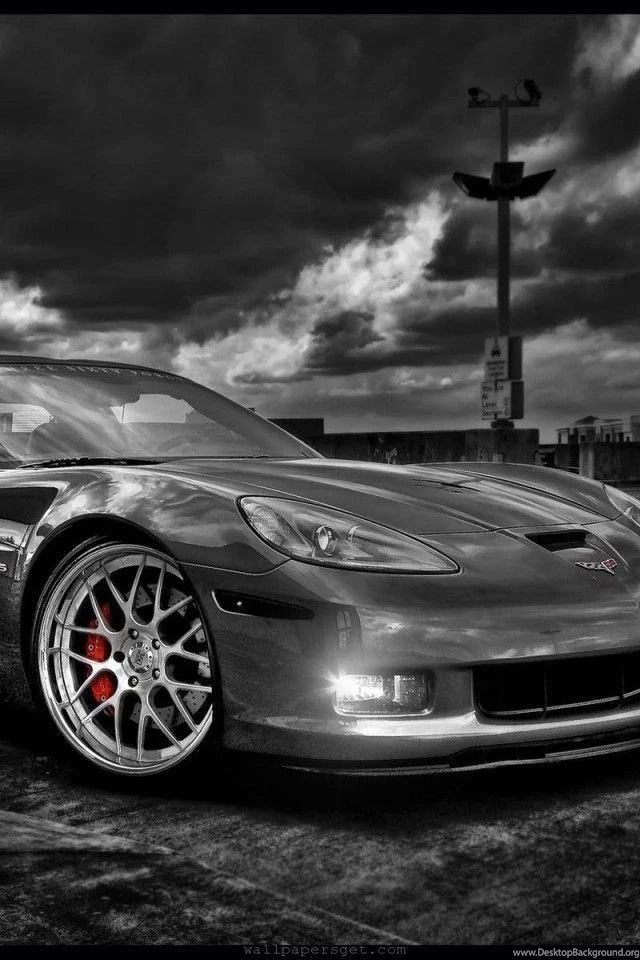 Calling All iPhone 4/4S Owners: 20 Hot Car Wallpapers You'll Love