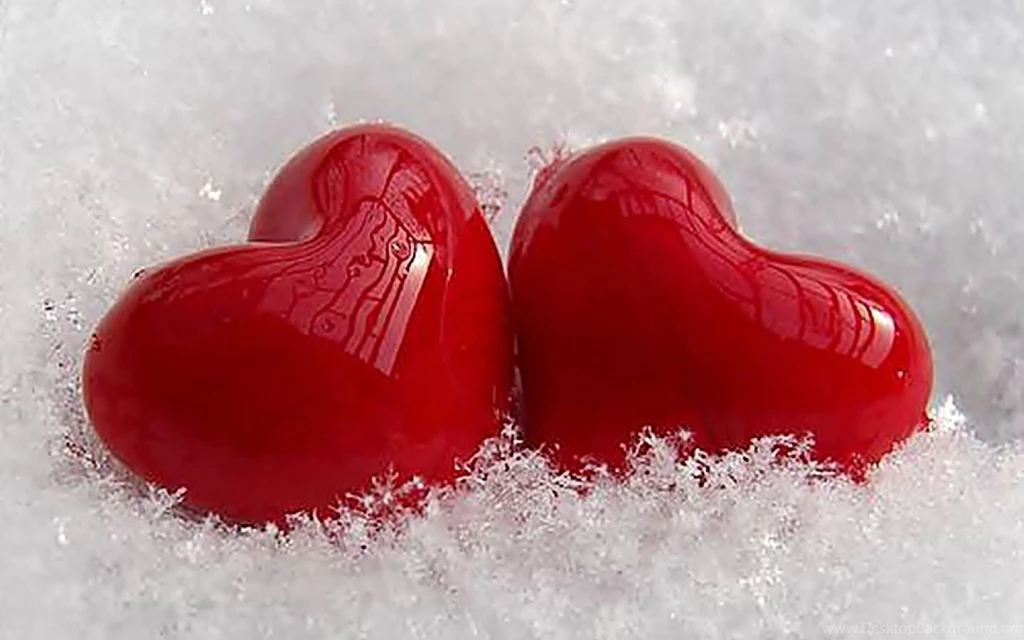 Hearts love 31153538 1440 900.jpg