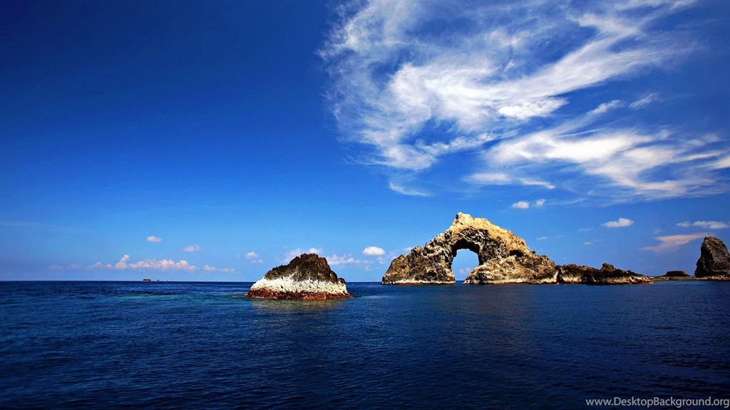 Blue Sea Wallpapers