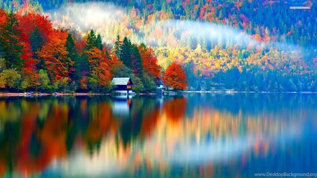 Amazing Fall Colors On The Lake Side Wallpapers