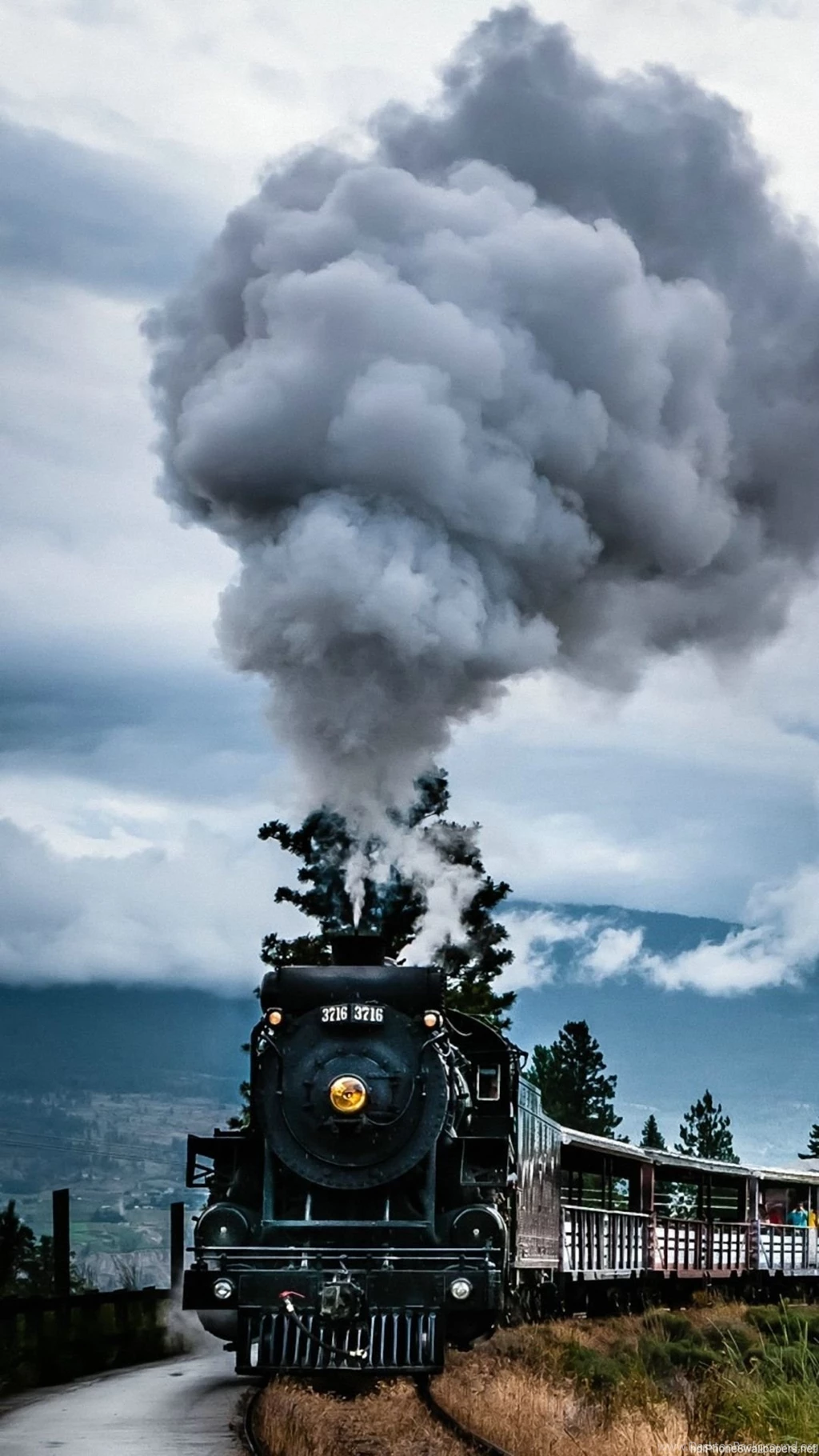 Grass Clouds Train Iphone 6 Wallpapers Hd And 1080p 6 Plus