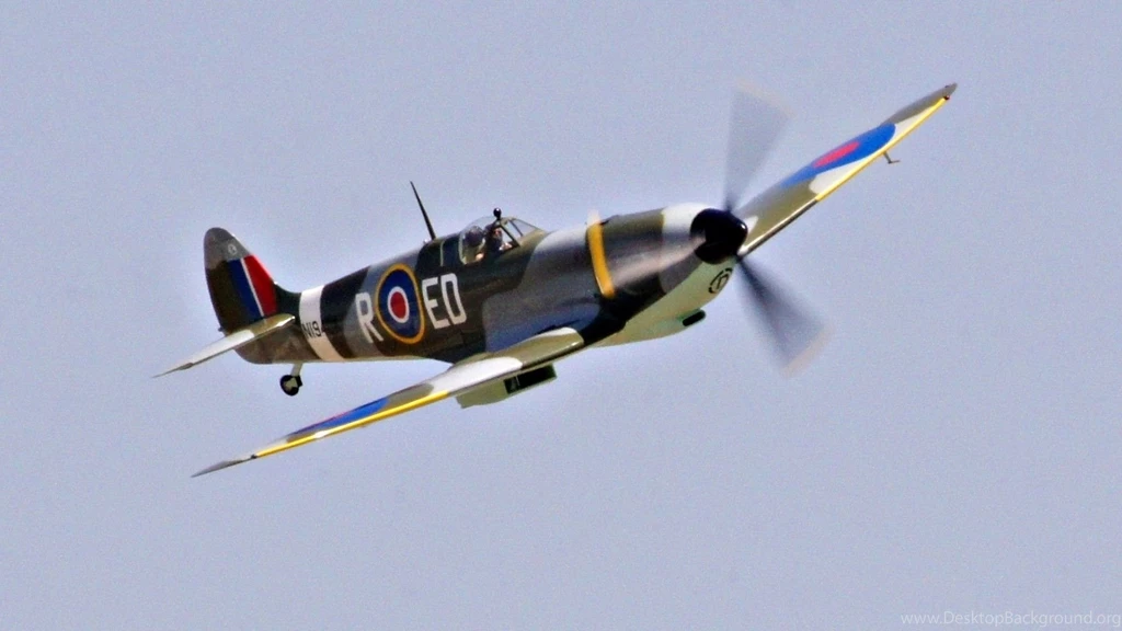 HDscreen: Spitfire Supermarine Spitfire Aircraft Desktop Bakcgrounds