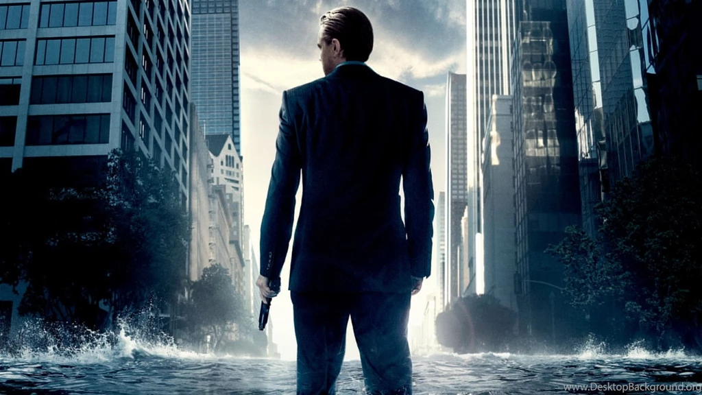 Full HD Wallpapers Businessman Umbrella Lightning Town Storm ...